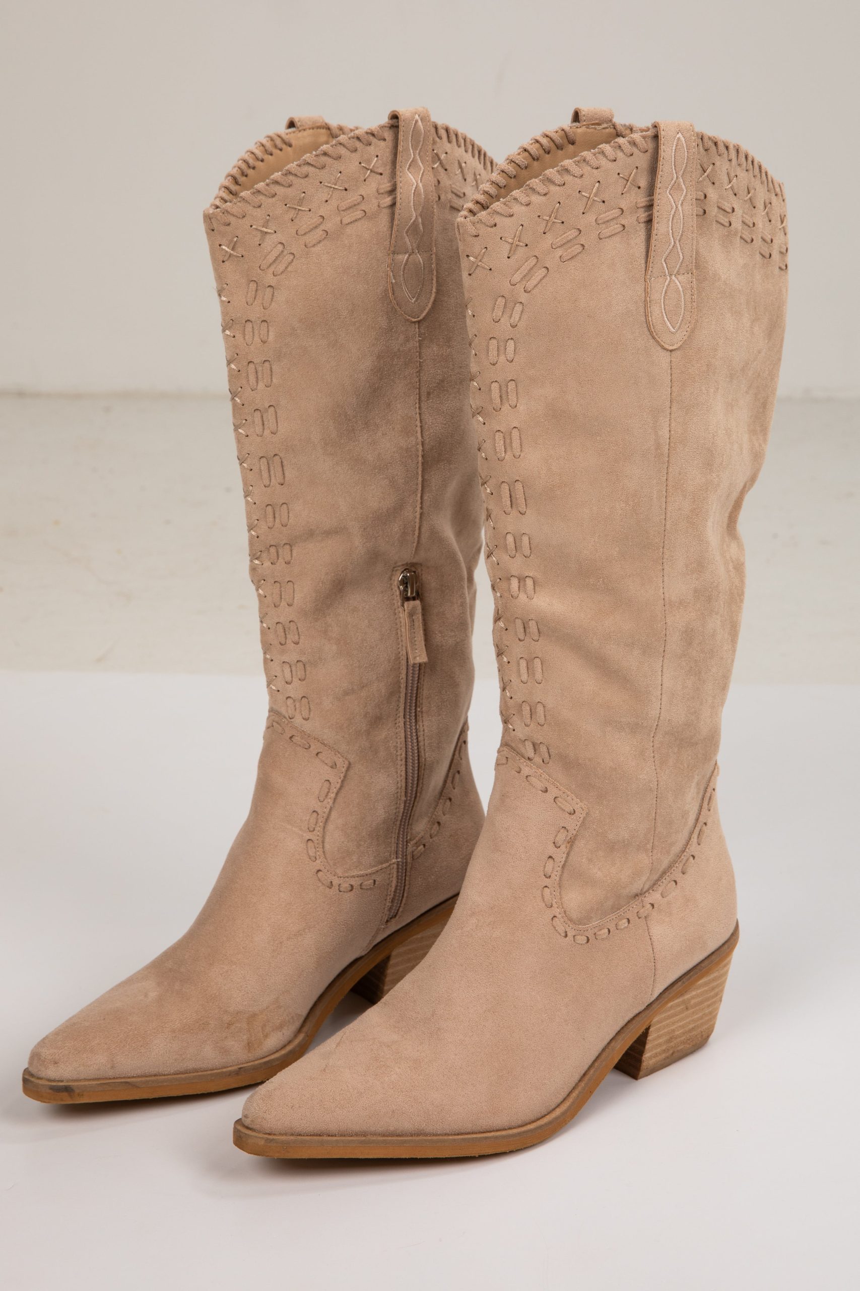 shopdressup_beige_western_boots-5_6566c6db-e6e6-4b85-98cd-1264a68d59e0.jpg