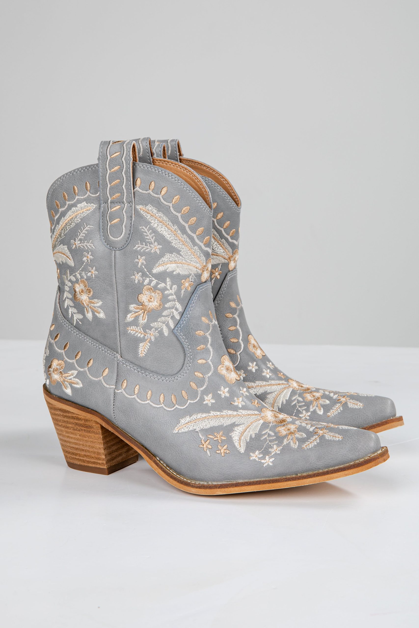 shopdressup_grey_floral_western_booties.jpg