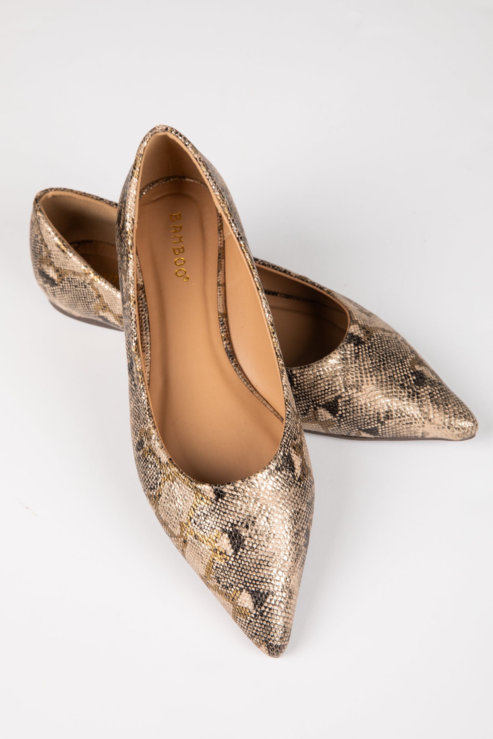 shopdressup_snake_pointed_toe_flats-3.jpg